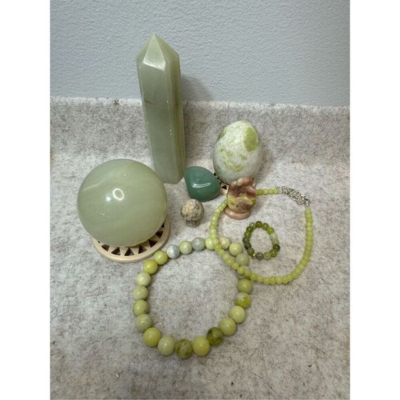 Green 💚 - 1lb Crystal Bundle - Picture 1 of 3